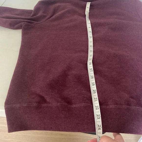 Hollister zip up hoodie - Picture 7 of 7